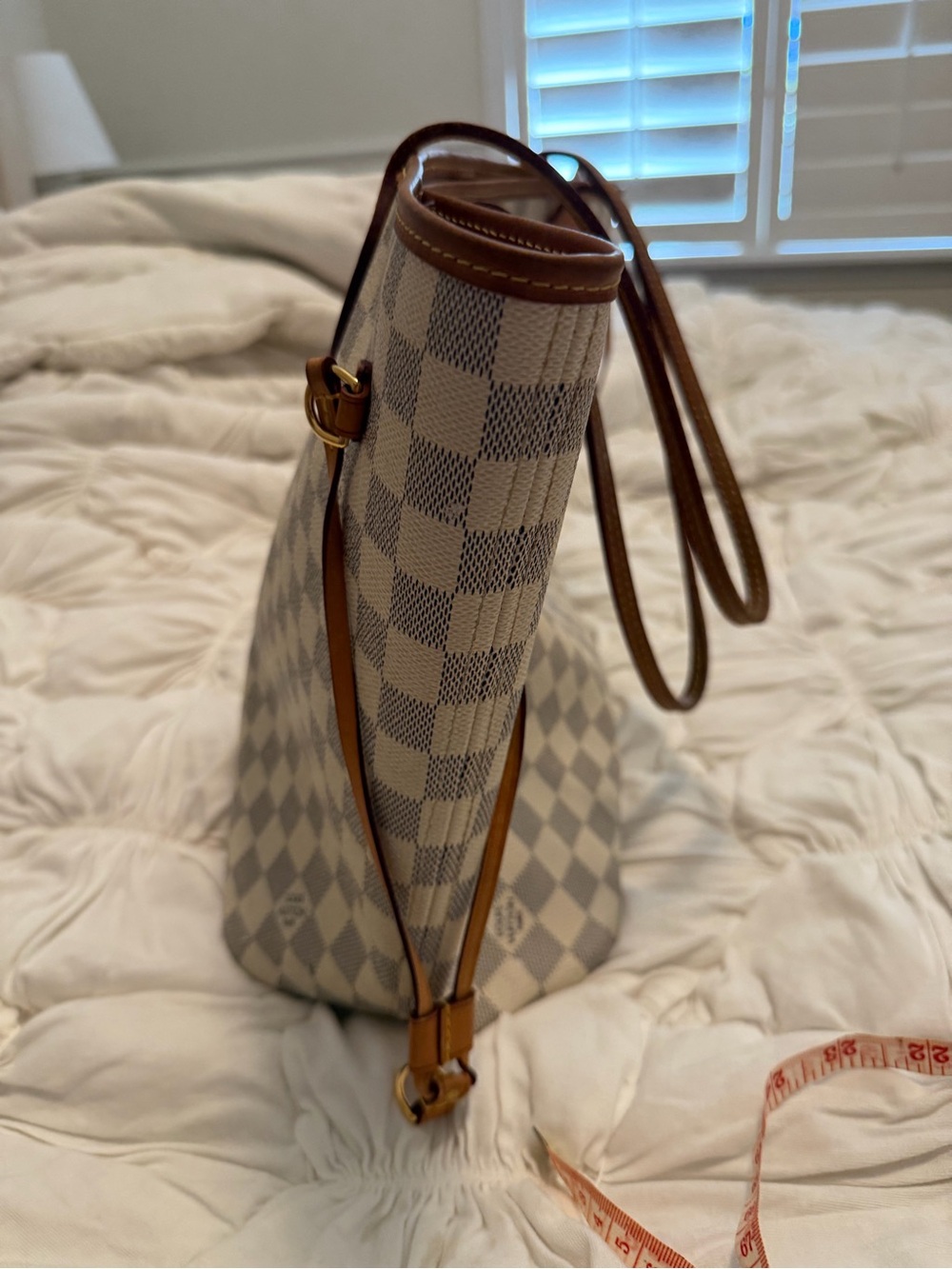 Neverfull MM - Picture 7 of 16